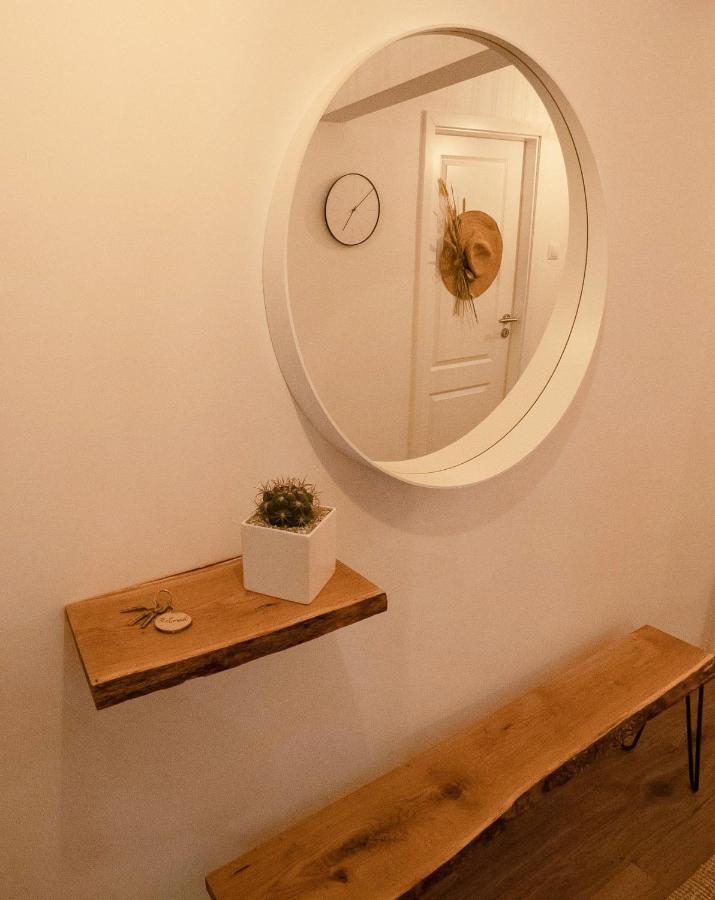 Apartment The Retreat - Heartwarming Fireplace 3-room Brașov
