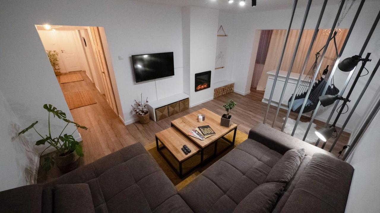 The Retreat - Heartwarming Fireplace 3-room * Brașov